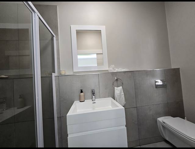 2 BEDROOM APARTMENT FOR SALE IN MANOR ESTATES